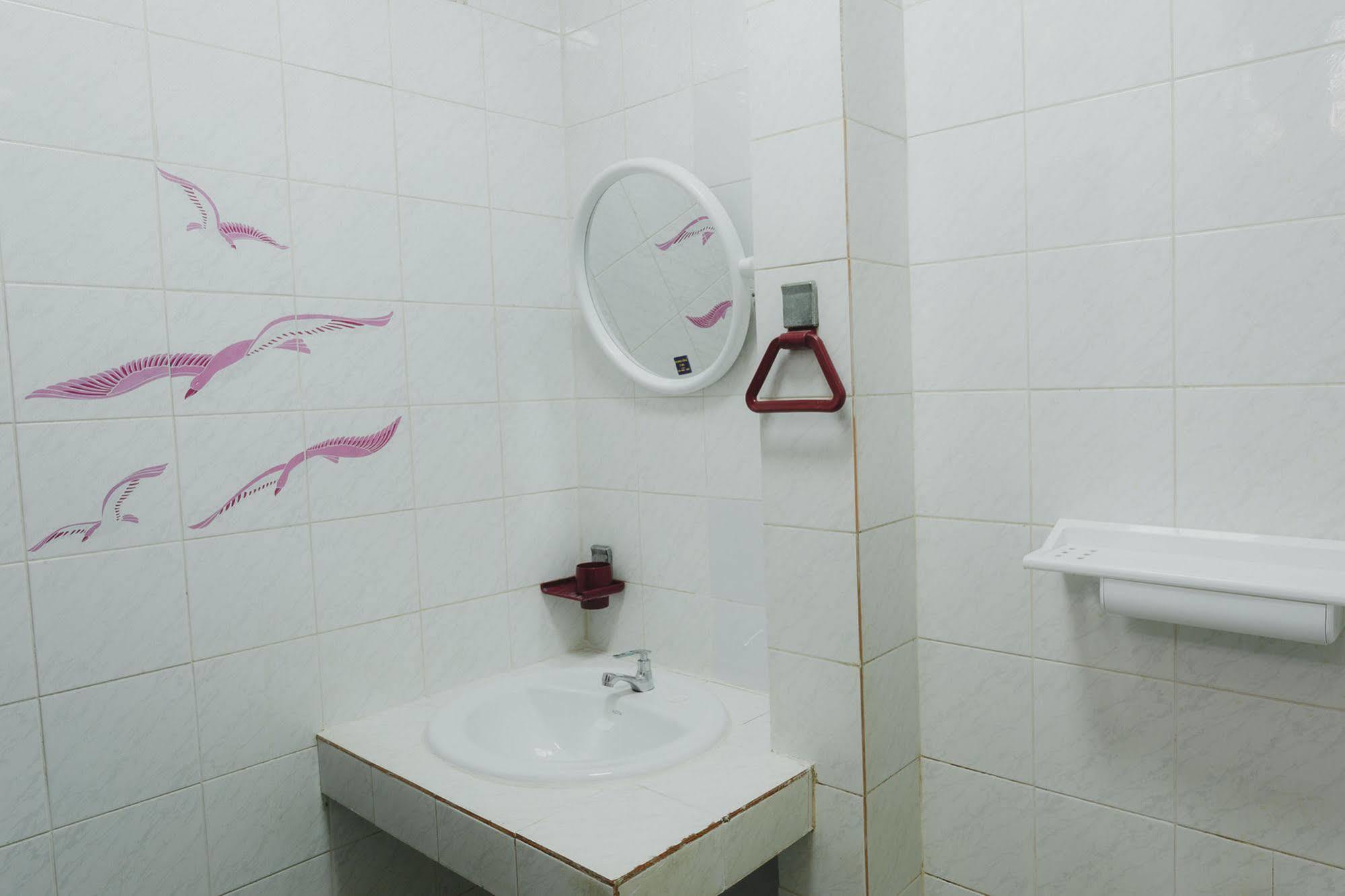The Aree Hat Yai Hostel Экстерьер фото