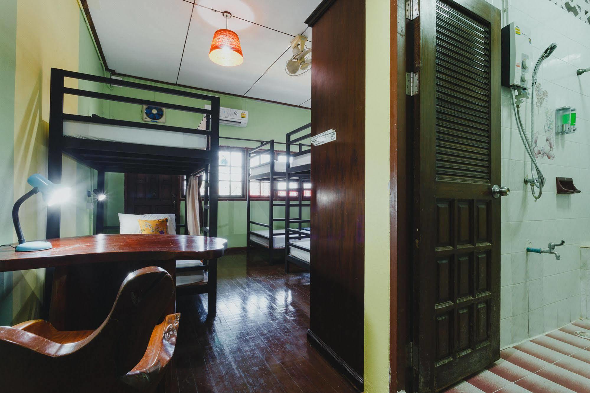 The Aree Hat Yai Hostel Экстерьер фото